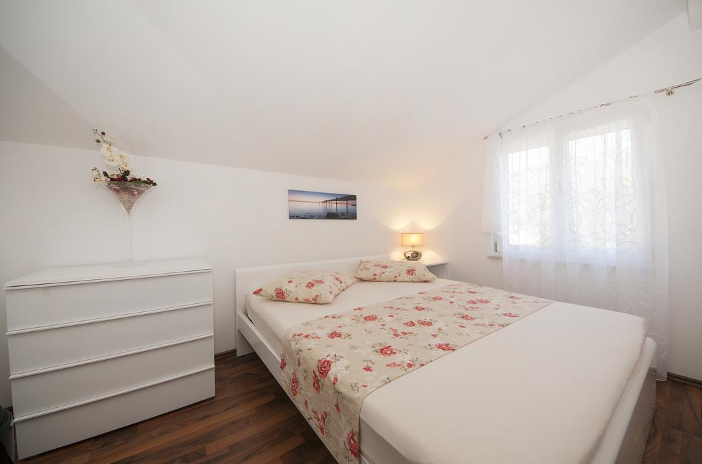 Guest House Loranum Севид Стая снимка