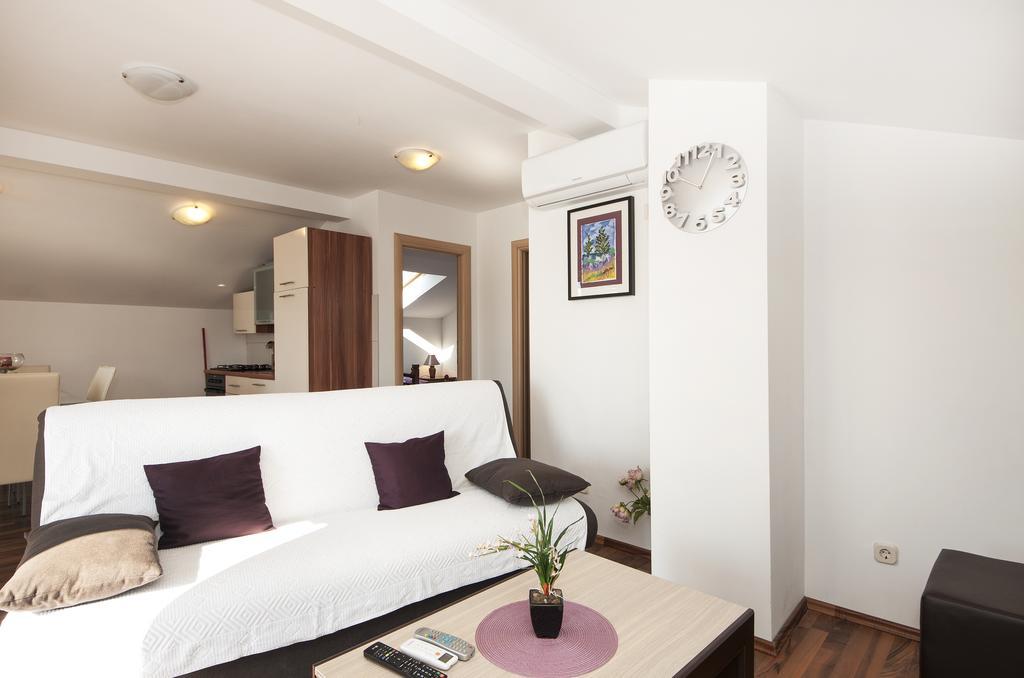 Guest House Loranum Севид Стая снимка